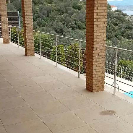 Sea View House Kiveri