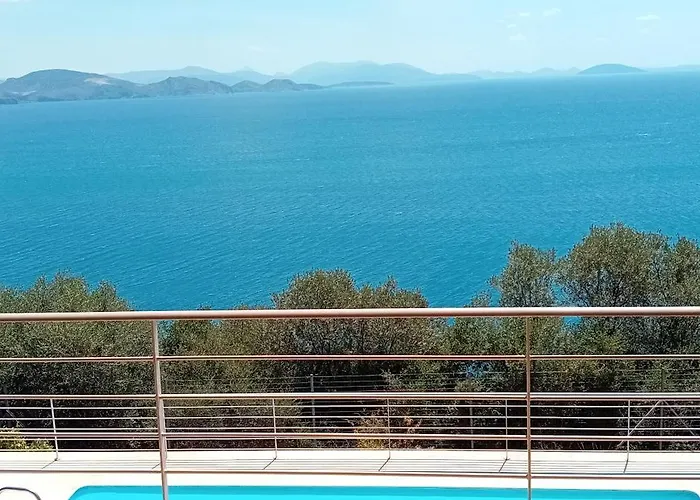 Sea View House Vakantiehuis Kivérion